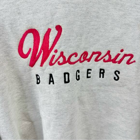 Vintage embroidered Wisconsin Badgers from fruit of the loom Sweatshirt sz Large - Picture 3 of 12